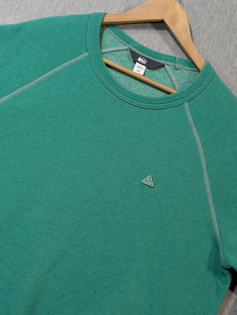 REI Co-op Fleece Lined Sweatshirt Unisex Large Green Back Graphic